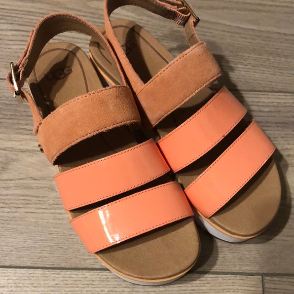 UGG | Shoes | Ugg Braelynn Sandal 